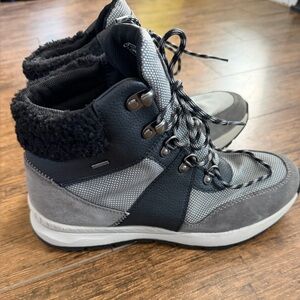 Geox Braies Hiking  Boots sz 9 gray black